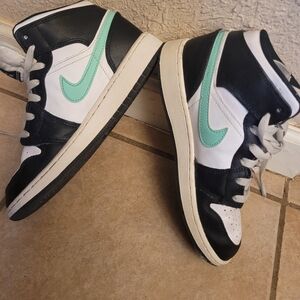 Nike Kids Sneakers Black White Mint